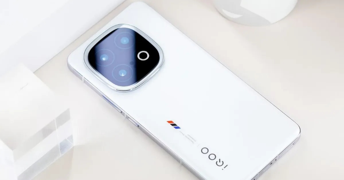Why the iQOO 13 is the Best Choice for You