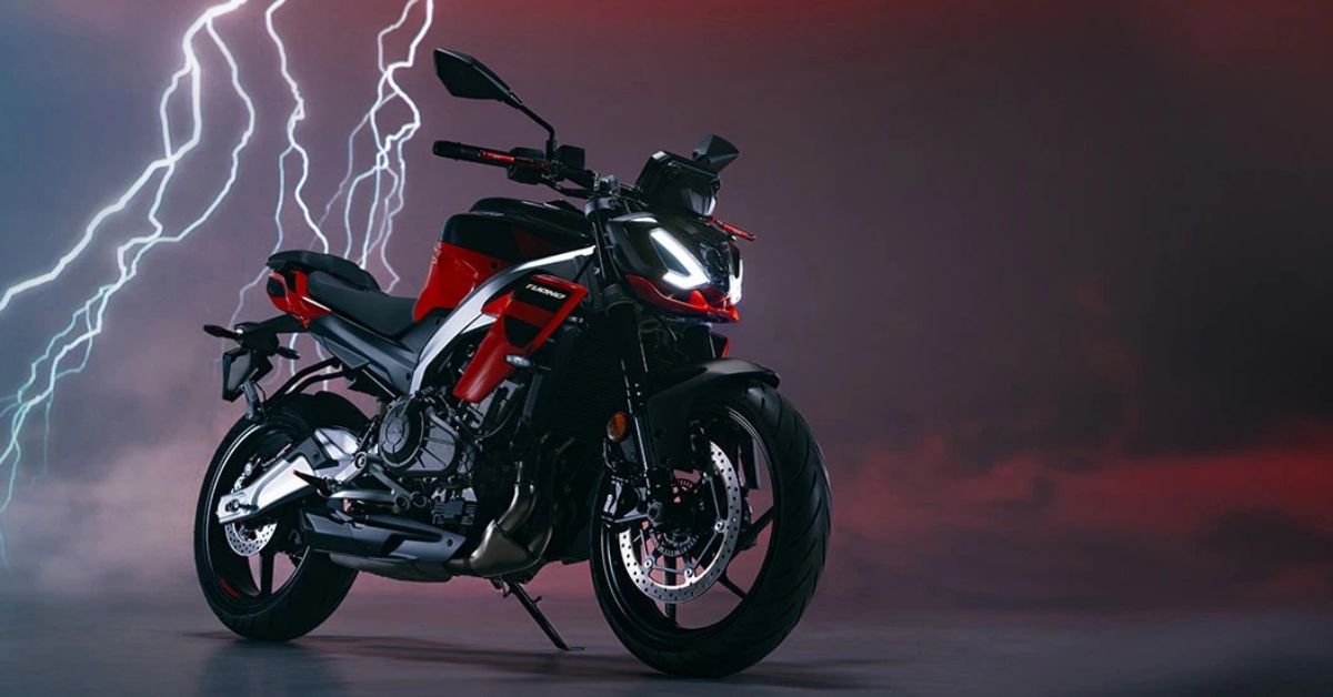 Aprilia Tuono 457